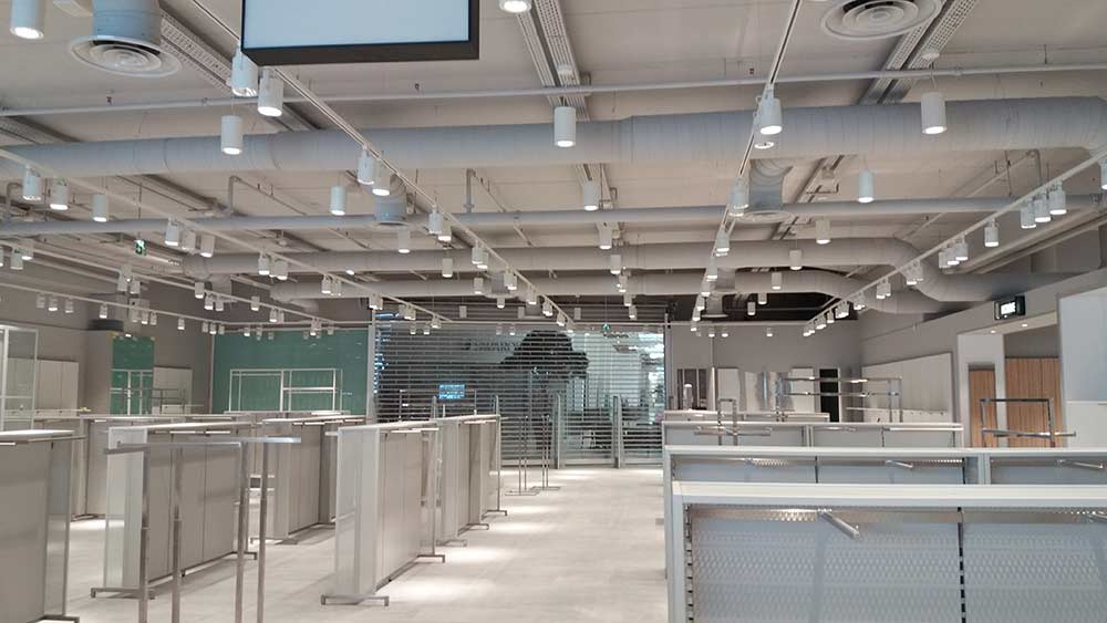 éclairage sur le magasin H&M; de Carcassonne